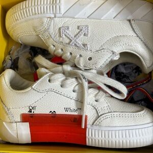 Off-White Kids White and Red Sneakers